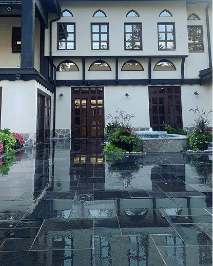 A picture of restouran garden